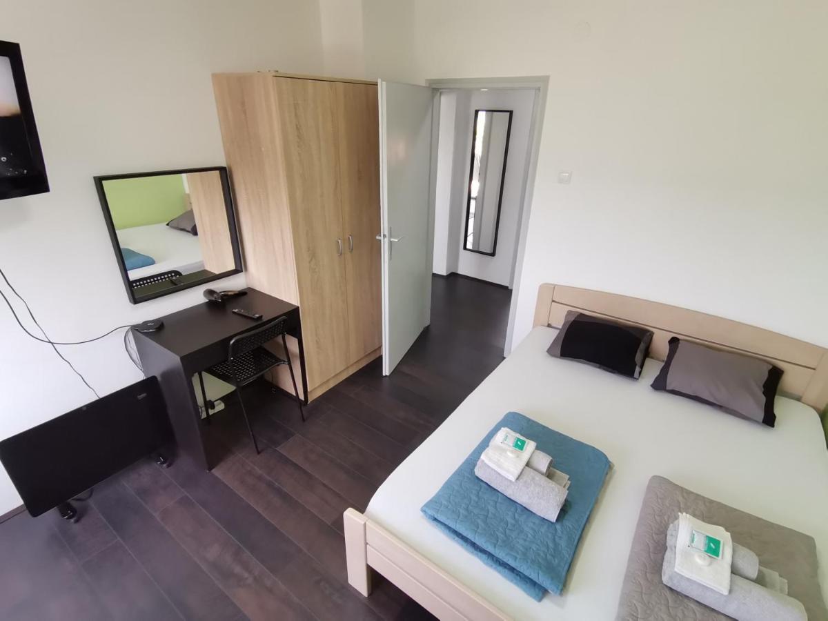 Apartman Terassa Donji Milanovac Exterior foto